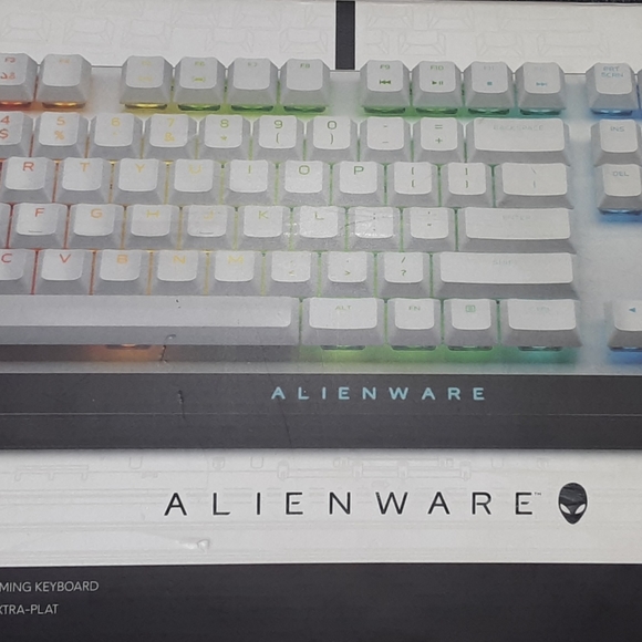 Alienware Keyboard - Picture 5 of 10